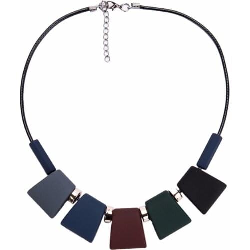 Fishion Colorful Wood Beads Necklace Women Necklace Statement Necklaces Pendants For Women Jewelry