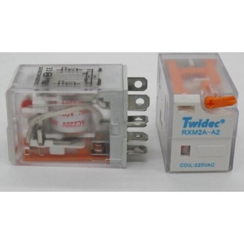 New 220V 12A Coil Power Relay DPDT LY2NJ HH62P HHC68A-2Z With Socket Base