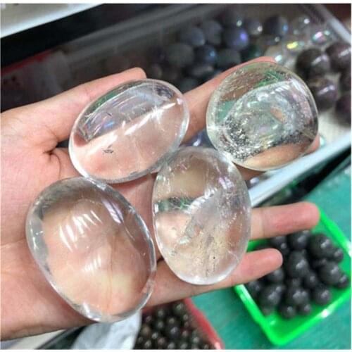 Clear Quartz Palm Stone Hand Carved Crystals Healing Gmstones For Decoration