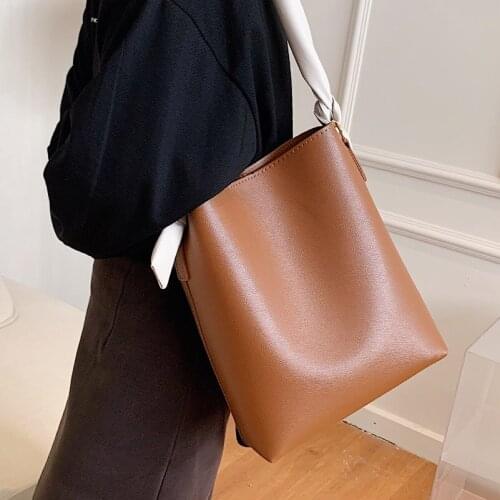 Bags 2021 New Fashion Ladies Luxury High-quality Leisure Simple and Versatile Large-capacity One-shoulder Messenger Bucket Bag