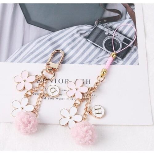 Fashion Trendy Keychain Lovely Ribbon Flower Keyring For Men Women Jewelry Pink Flower Cute Bag Car Key Holder Keyring Gifts