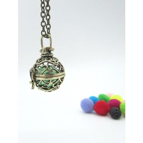 Love Hearts Around the 22mm Locket Cage with 16mm Chime Ball Harmony Belly Pendant Necklace For Pregnant Women