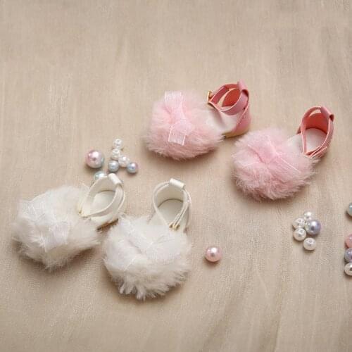 BJD Doll Shoes Fit in 1/6 Size Fashionable All-Go Casual Sandal Lovely Sweet Shoes Princess Shoes Fluffy White Pink Two Colours