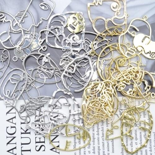 50pcs/lot Zinc Alloy Art Abstract Human Face Hollow Charms Pendant Gold For DIY Jewelry Findings Necklaces Making Accessories