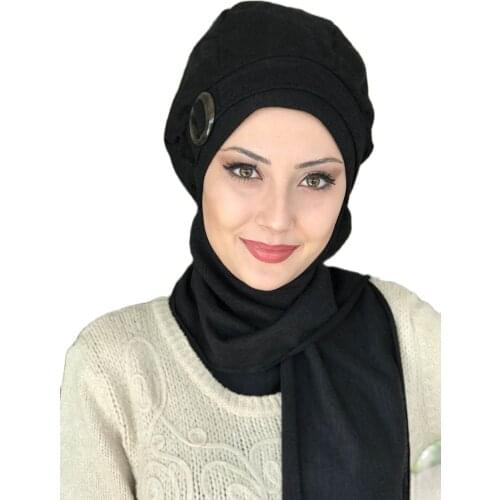 New Fashion Hijab Woman 2021 Muslim Hijab Islamic Scarf Hat Scarf Black Buckled Scarf Striped Beanie Shawl
