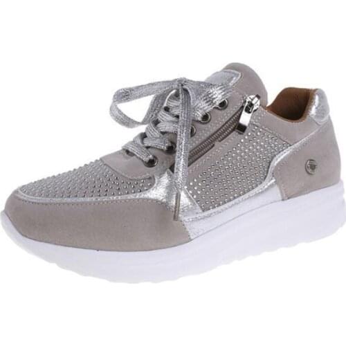 2020 New Summer Mesh Small White Shoes Flat Bottom Breathable Walking Shoes Mesh Casual Slip-on Lightweight Shoes 35-43 Size