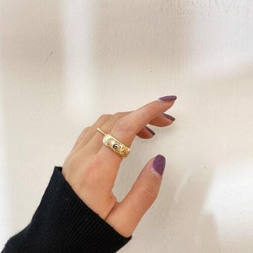 WTLTC Womens Retro Wide Metal Open Finger Rings Statement Minimalist Band Ring Vintage Gold Thumb Rings Korean Fashion Jewelry