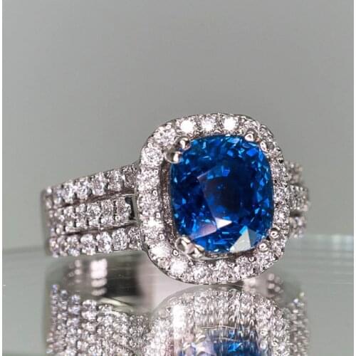 Huitan Vintage Blue Wedding Rings for Bridal Luxury Inlaid Shiny CZ Simple and Elegant Women Rings Silver Color Gorgeous Jewelry