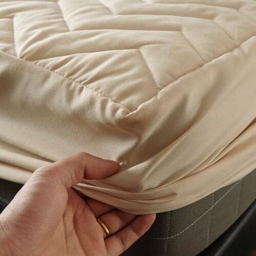 Fitted Sheet One-Piece Thick Quilted Bedspread Latex Mattress Cover Slip Simmons Protective Cover Dust Cover