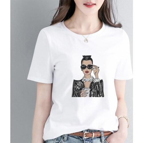 LLYGE Short Sleeve Women's T-Shirts
