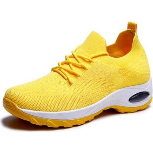 2020 New Best-selling Breathable and Comfortable Air Mesh Women Sneakers Shoes Casual Shoes Light Soft Bottom Air Cushion Shoes