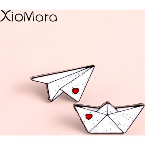 Origami Paper Airplane Paper Boat Enamel White Handcraft Lover Brooch Metal Badge Pin Cute Trendy Kids Costume Jewelry Gift