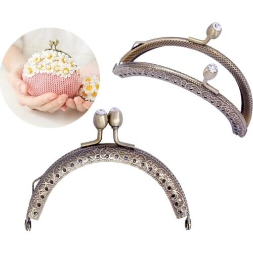 LMDZ 1Pcs DIY Metal Frame Purse Coin Bags Metal Kiss Clasp Antique Bronze Oval Clear Rhinestone Lock Frame Accessories
