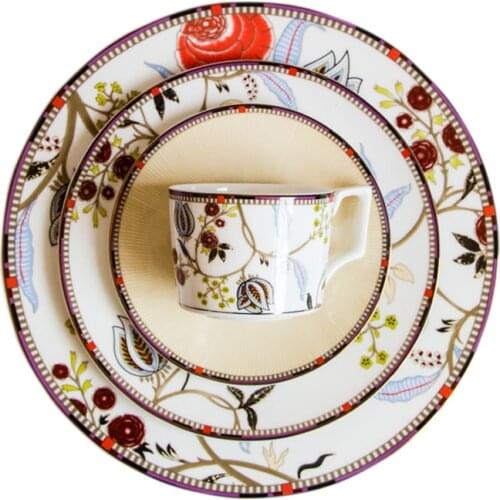 High Grace European Style Bone China Dinnerware Set Dinner Plate Dish Cup And Saucer Home Decoration Ceramics Tableware Set