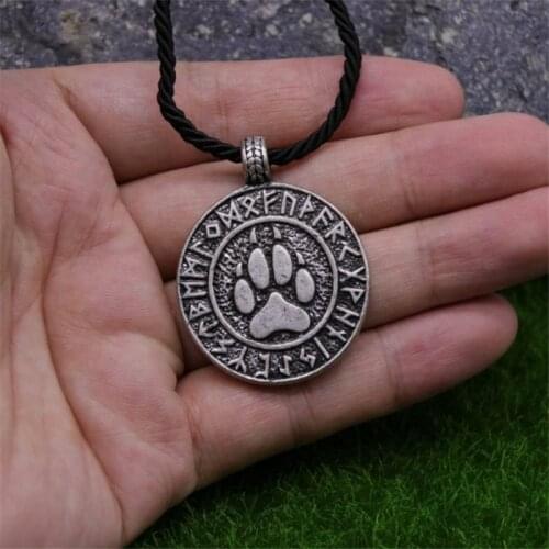 Charms Ethnic Viking Symbol Round Dog Paw Pendant Necklaces For Women Rope Chain Choker Bear Claw Footprint Necklace Men Jewelry