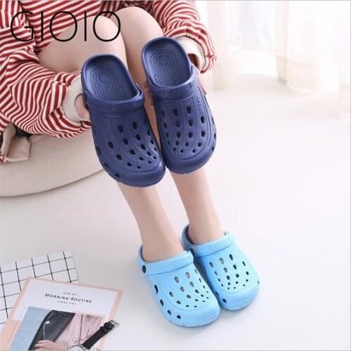 2021 Summer flat with hole non-slip garden womens shoes nurse Baotou shoes beach casual mens EVA sandals big head slippers