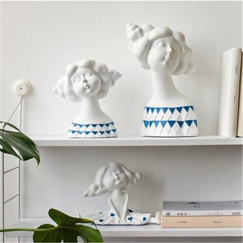 Nordic creative girl Singhrina resin decoration home living room childrens room TV cabinet model room decorations sculpture