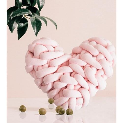 Heart Shaped Soft Hand Woven Cushions Pink Blue Knot Cushion Plush Throw Pillow Sofa Bed Decoration Home Decor Toys Doll Present