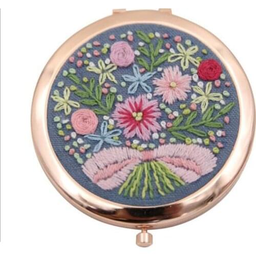 DIY Embroidery Kit Compact Pocket Floral Makeup Mirror Double-side Folding Women Vintage Cosmetic Mirrors Handmade Gift C1FF