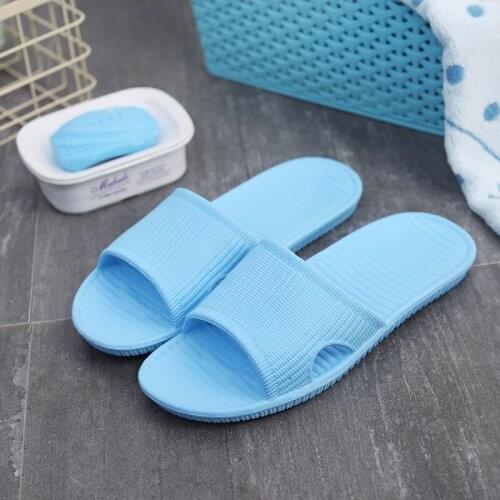Summer Women Home Slippers Lightweight EVA Foam Slippers Hotel Unisex Bathroom Flip Flops Soft Lovers Beach Sandals Quick Dry
