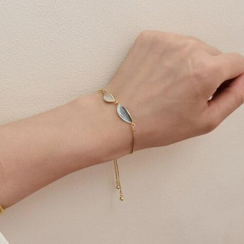 Color Contrast Leaves Charm Bracelet For Women Beads Drop Adjustable Geometric Creative Design Trendy Female Party Jewelry Gifts