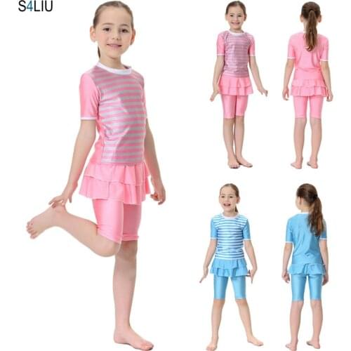 Cute Striped Swimsuit Girls Short Sleeve Kids Swimwear Muslim Arab Swimming Clothing Modest Swimwear Suits Swimwear Sets Fashion
