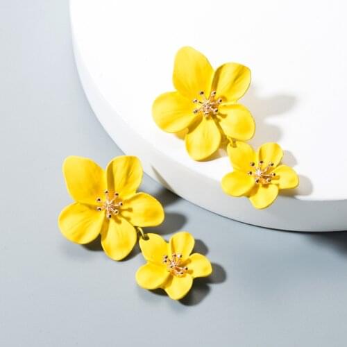 South Korea Fashion Flower Sweet Earrings Hanging Bohemian Long Earrings 2021 New Female Girls Summer Beach Jewelry Party