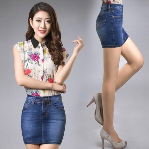 2020 Upskirt denim high waist light blue skirt tight one-step ultra mini buttocks sexy outdoor skirt