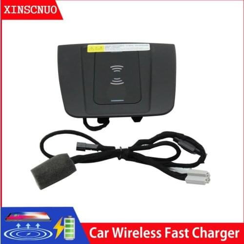 For Mazda 3 Mazda3 Axela Low configuration 2015-2018 Car wireless mobile charger QI wireless Fast charging phone Charging Pad