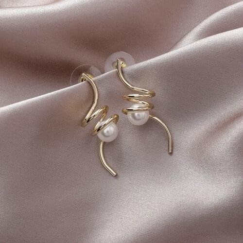 Simple Geometric Design Spiral Metal Wrapped Pearl Earrings Korean Popular Temperament Earrings