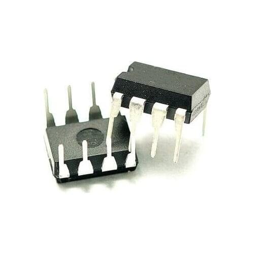 10PCS Q0370R Q0370 LCD management chip DIP-8 100% new original