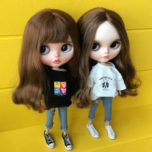 High quality Handmade 2pcs/set fashion Doll Clothes T-shirt+jeans for Blyth pullip Doll accessories,doll clothes for barbie doll