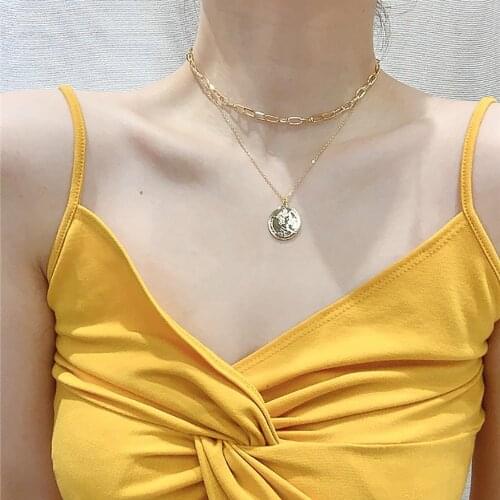 Popular vintage necklace on neck Gold chain Womens jewelry layered accesories for girls clothing aesthetic Gift fashion Pendant