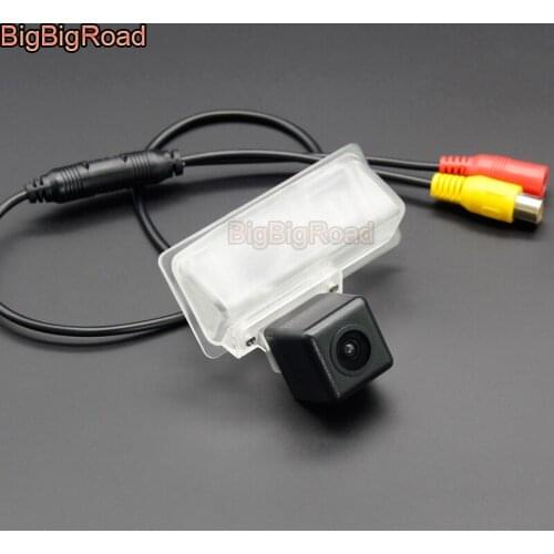 BigBigRoad For Nissan Sentra B17 Bluebird Sylphy Almera 2013 Vehicle Wireless Vehicle Rear View Camera HD Color Image Waterproof