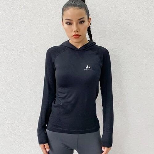 Seamless Yoga Shirt Women Long Sleeve Hooded Mesh Hollow White Sport Tops Running Breathable Athletic T-shirt Tracksuit