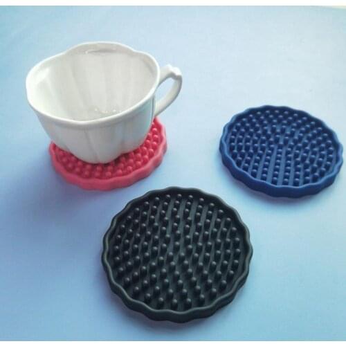 New Kitchen Drink Coaster Heat Insulation Plastic Nonslip Trivet Mat Cup Pad For Coffee Tea Cup Mat Table Insulation Coaster