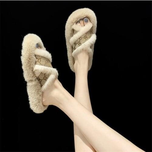 Plush shoes womens 2020 new autumn and winter plus velvet outer wear fashionable cross slippers flat comfortable slippers