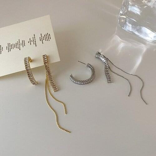 2021 New Arrival Asymmetrical Zirconia Gold Plated Dangle Earrings for Women Exquisite Piercing Earrings Party Jewelry