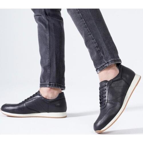 Callizio Mens Genuine Leather Sneakers Vulcanize Casual Breathable Designer Luxury Running Custom Original Handmade White Black Shoes for Men 2021 Male Footwear Chunky Fashion 35-48 EU Large Small Size Free Shipping