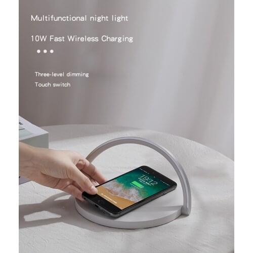 Holder Fast Wireless Charger Table Lamp for iPhone 8 X XR 11 Pro XS Max Samsung S10 S9 S20 Note10 9 Charging night light Pad