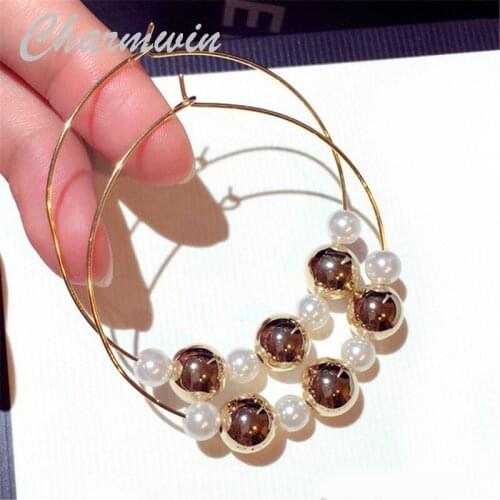 Charmwin New Fashion Hoop Earrings For Women Earrings Exaggerated Simulated Pearl Round Big Earrings Women Jewelry