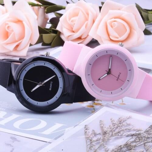 Woman Fashion Silicone Band Analog Quartz Round Wrist Watch Watches Rhinestone quartz watch relogio feminino the women wrist