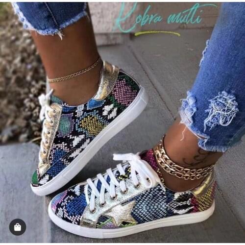 Women Ladies Fashion Snake Skin Women Casual Shoes woman Snakeskin slip on Loafers Roman Shoes Vulcanize Shoes zapatos mujer