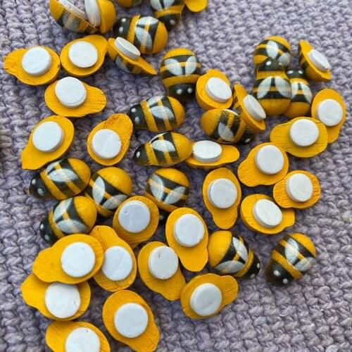50/100Pcs Bee Wooden Mini Diy Decoration Home Wall Decor Birthday Party Decorations Bee Scrapbooking Handicrafts Home Decor