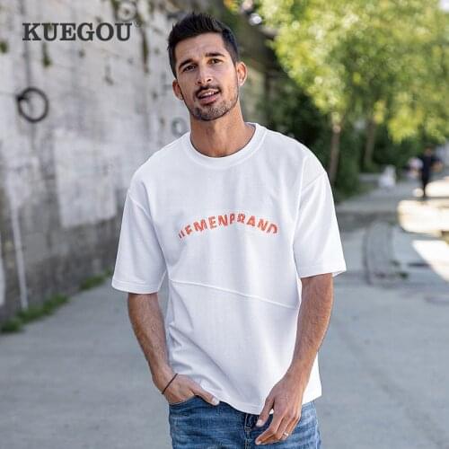 KUEGOU Clothing Men T-shirt Short Sleeve Patchwork Oversized Tee Summer Streetwear Loose Tshirt Letter Embroidery White Top 8961