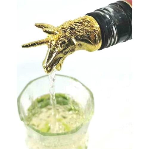 New 6 Colors Creative Unicorn King Head Wine Mouth Bar Family Wine Container Whisky Vodka Red Wine Tool Pour Spouts