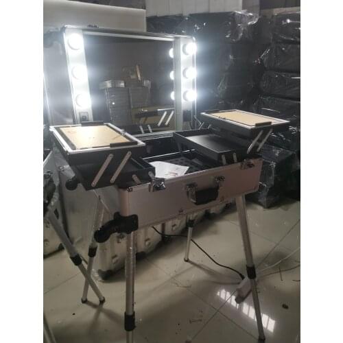 Silver high-grade 24 inch LED lighted cosmetic case with bracket professional pull rod detachable universal wheel cosmetic case