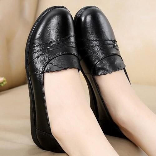 Female Flats Genuine Leather Shoes women Loafers Casual Shoes Women Loafers Slip On Shoes For Woman Black Flats