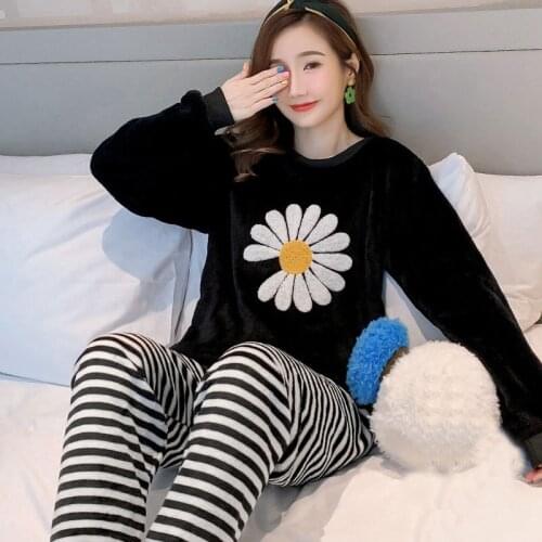 Women Pajamas Set Winter Warm Flannel Pajamas Homewear Thick Female Sleepwear Plush Pyjamas Suit Sweatshirt Pants Home Clothes