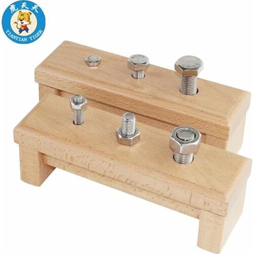 Montessori Wooden Toys Baby Early Education Training Toys Nuts & Screw On A Base